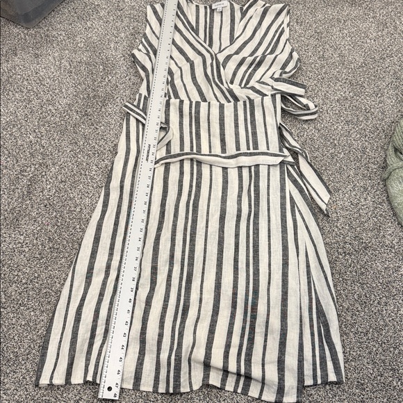 Evereve Clara Wrap Sleeveless Linen Blend Black Cream Striped Midi Dress Sz L - Picture 11 of 13